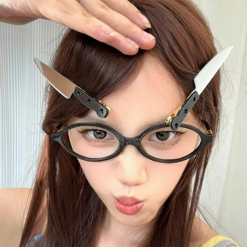 1/6Pcs Creative Knife Hair Clips for Women Funny Punk Gothic Bangs Side Hairpins Weird Knife Headwear Cosplay Hair Accessories